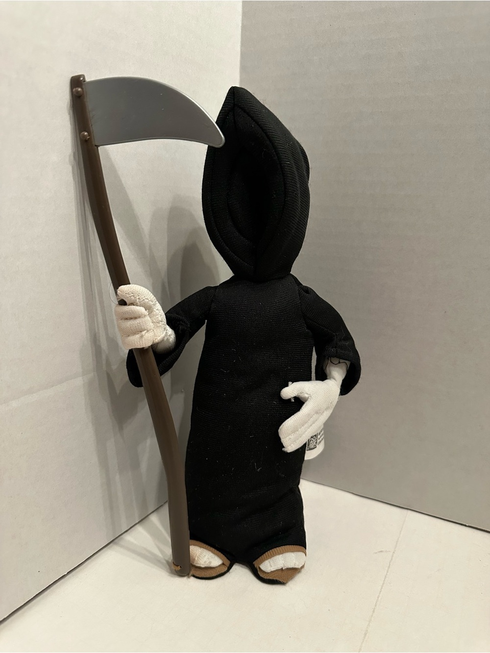 Vintage 2005 Family Guy Grim Reaper Norm MacDonald Holiday Plush Figure